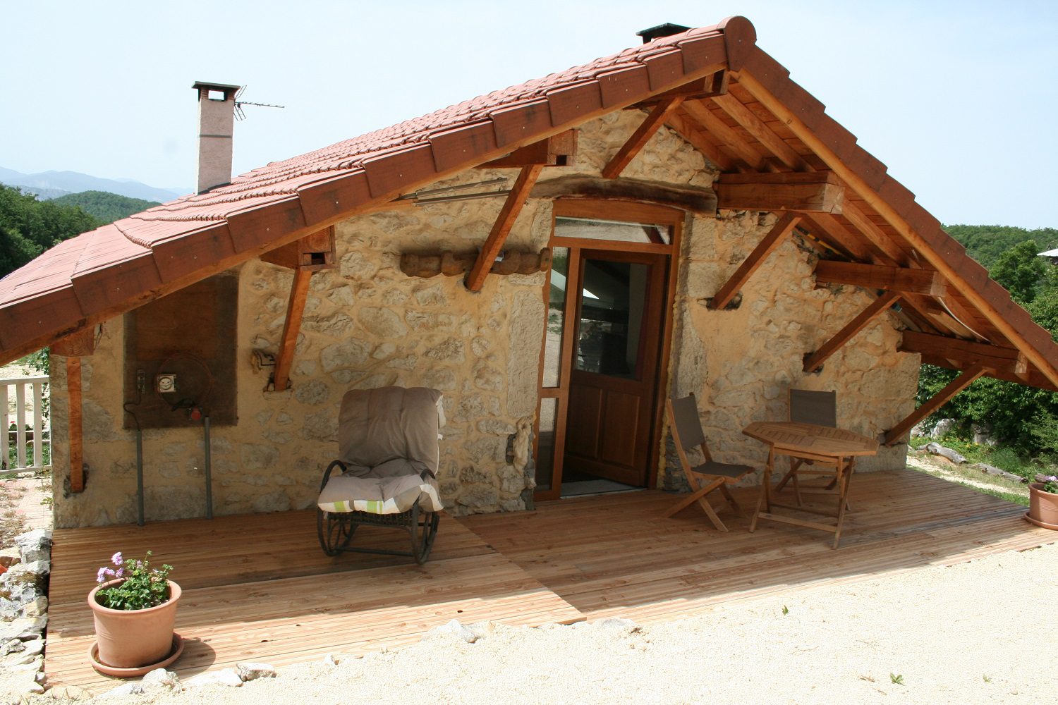 Terrasse Est Gîte Ganisson